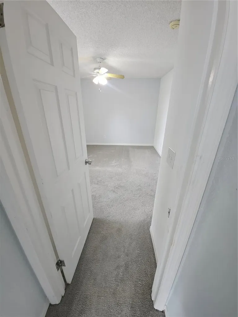 5160 Conroy Road Orlando FL 32811