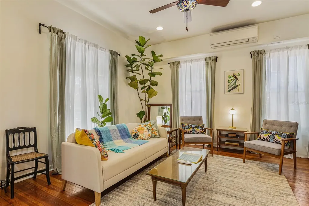 728 E University Avenue Gainesville FL 32601