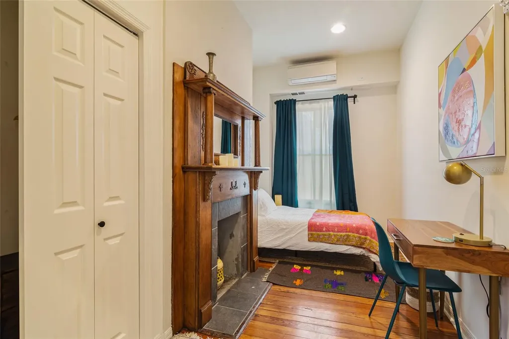 728 E University Avenue Gainesville FL 32601