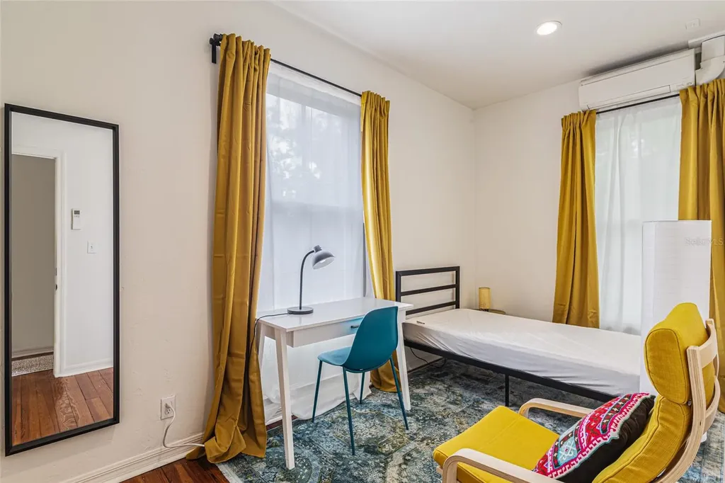 728 E University Avenue Gainesville FL 32601