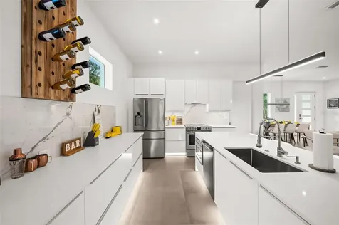 2375 Waldemere Street Sarasota FL 34239