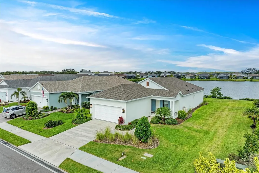 4625 Canoe Creek Avenue Parrish FL 34219