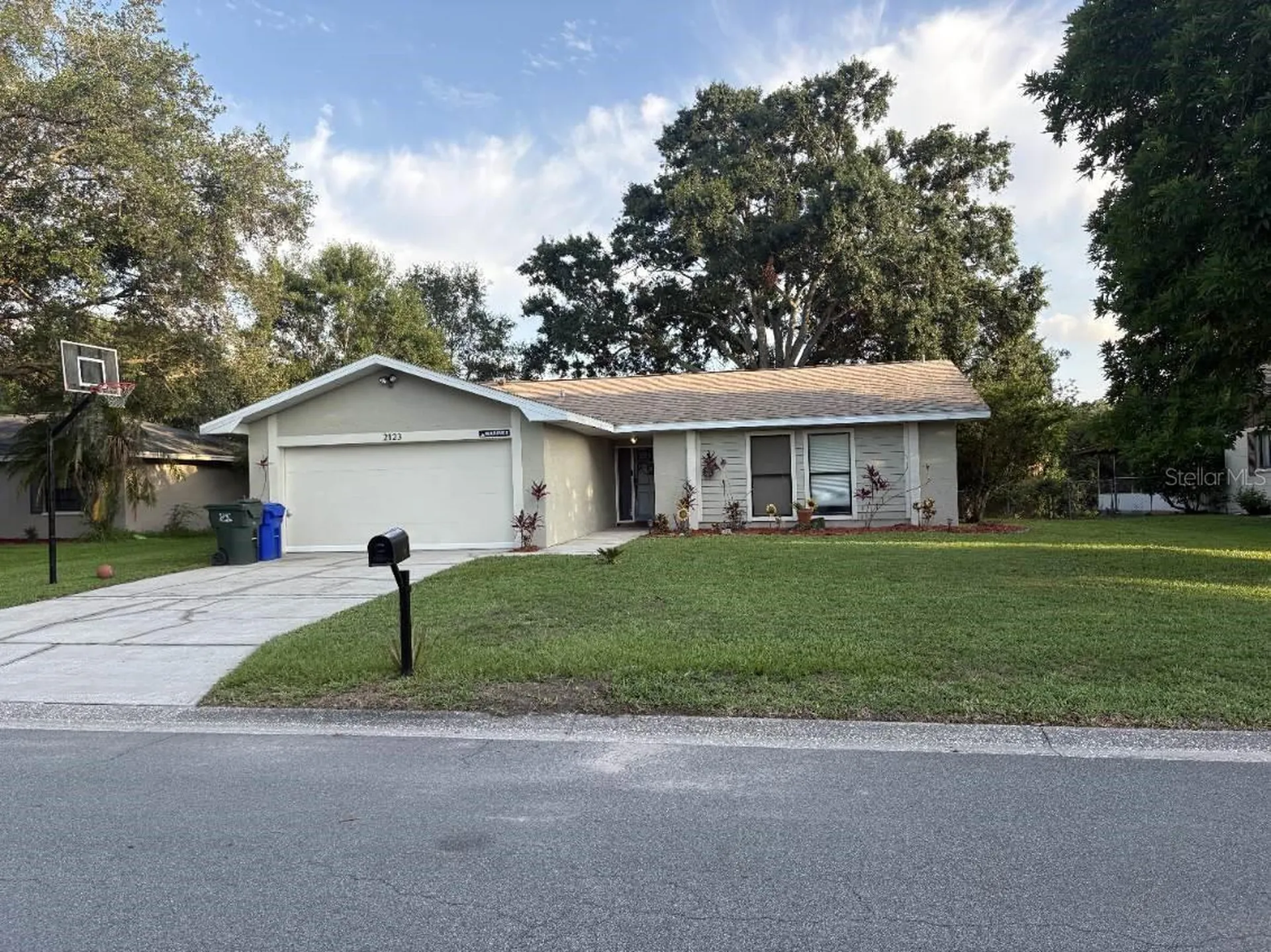 2123 Woodburn Loop S Lakeland FL 33813