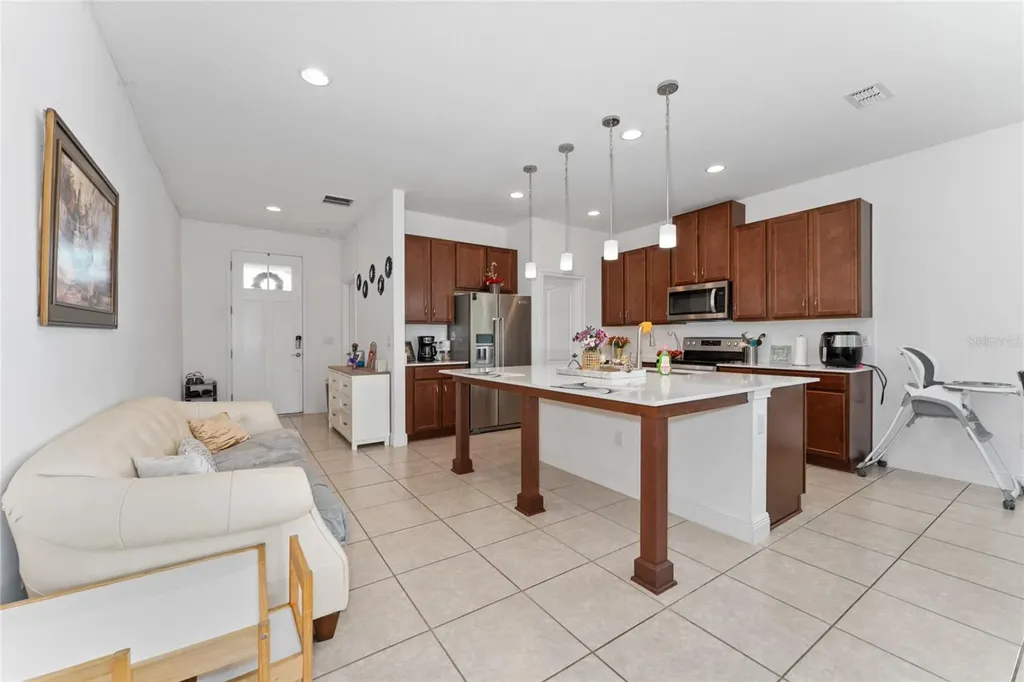 6651 Syreeta Lane Harmony FL 34773