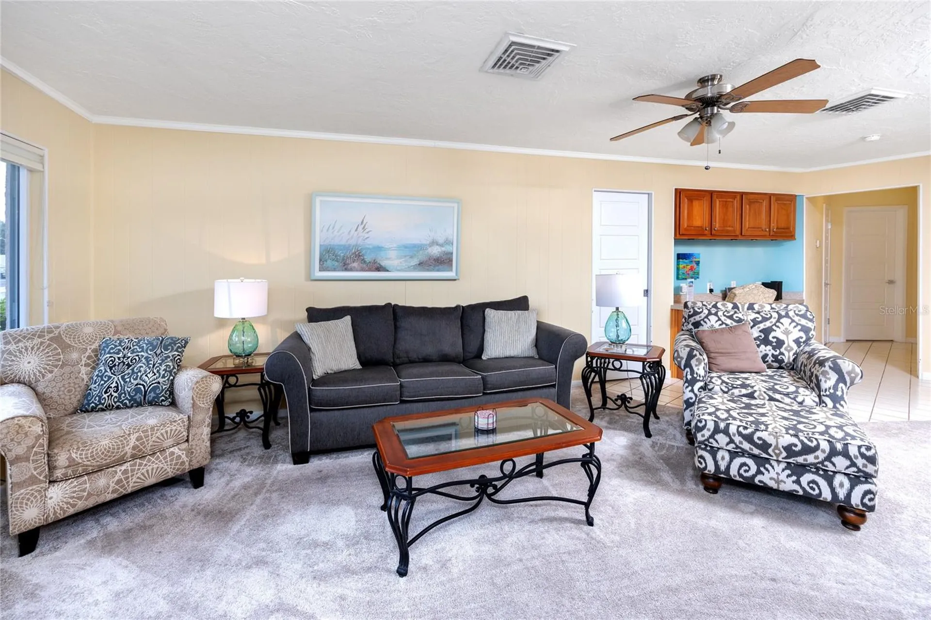 2096 Massachusetts Avenue NE St Petersburg FL 33703