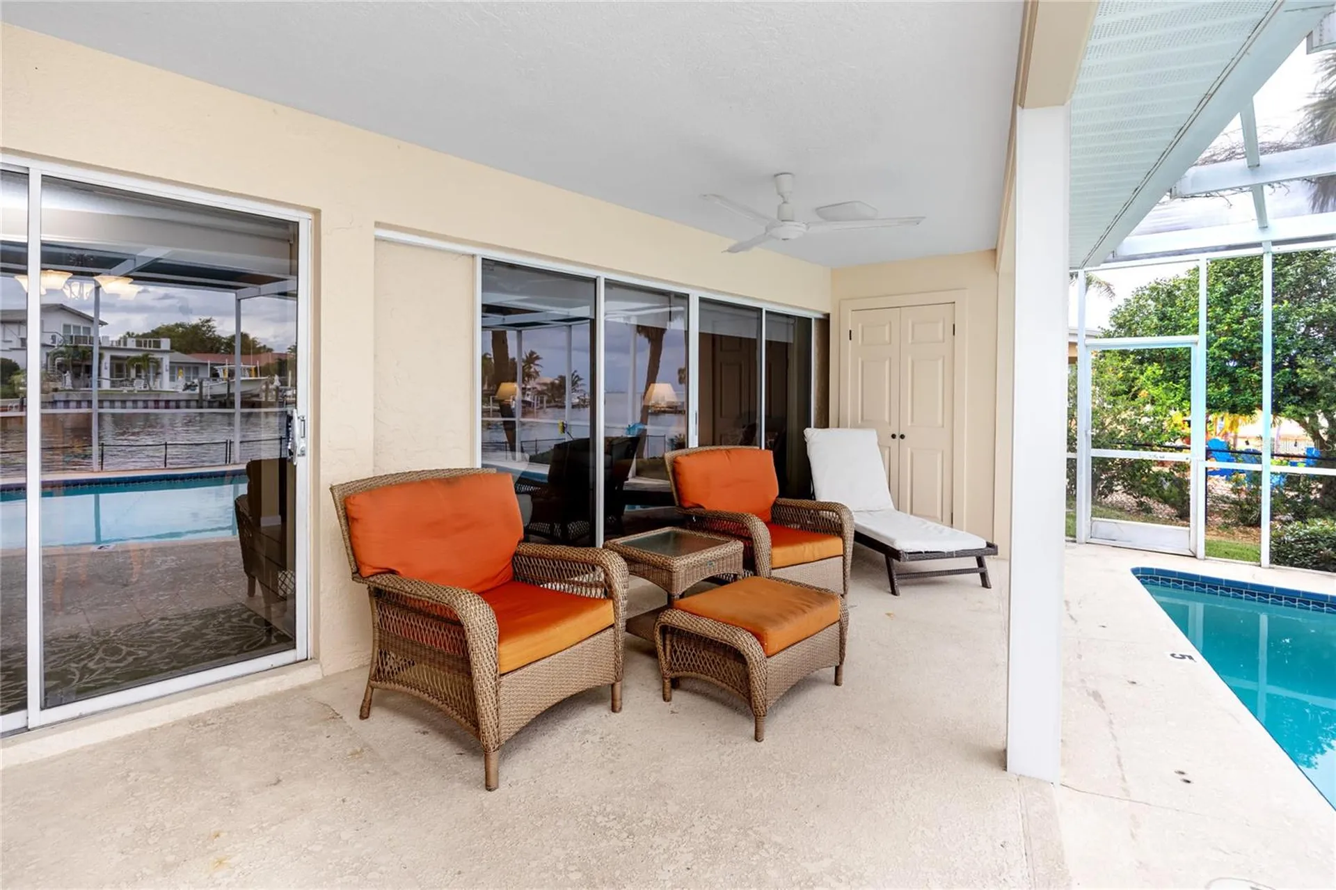 2096 Massachusetts Avenue NE St Petersburg FL 33703