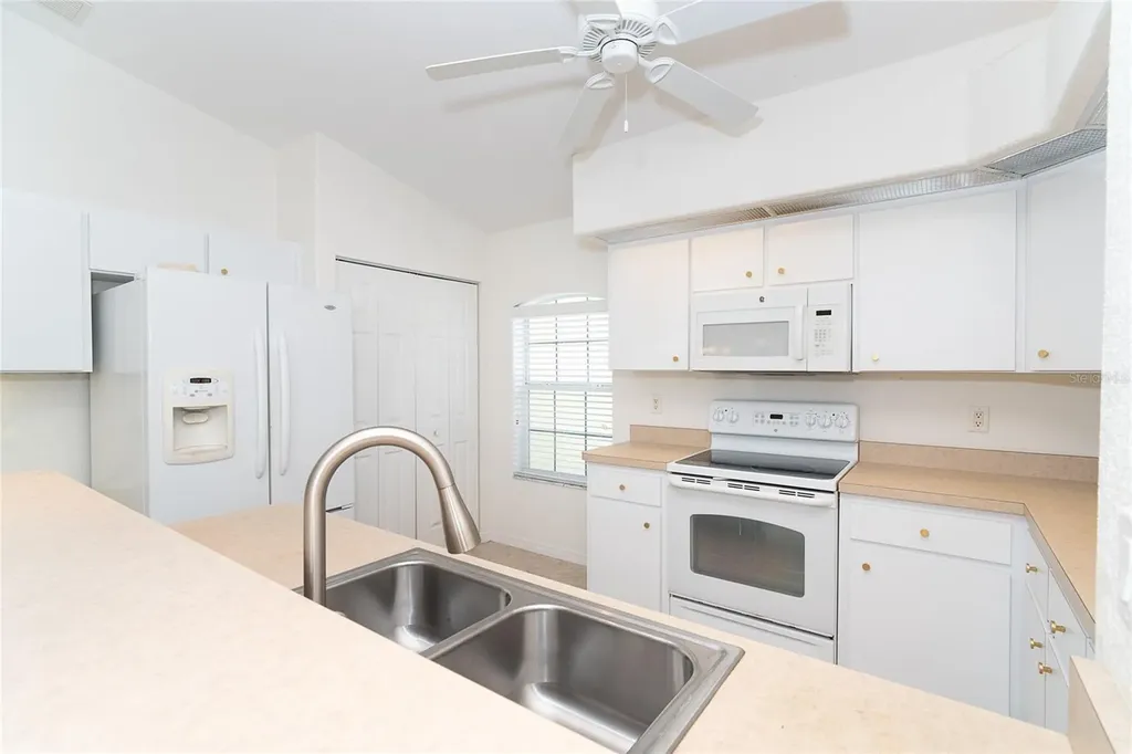 6158 Cavan Street Englewood FL 34224