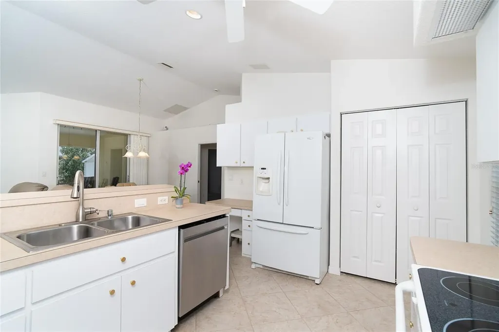 6158 Cavan Street Englewood FL 34224