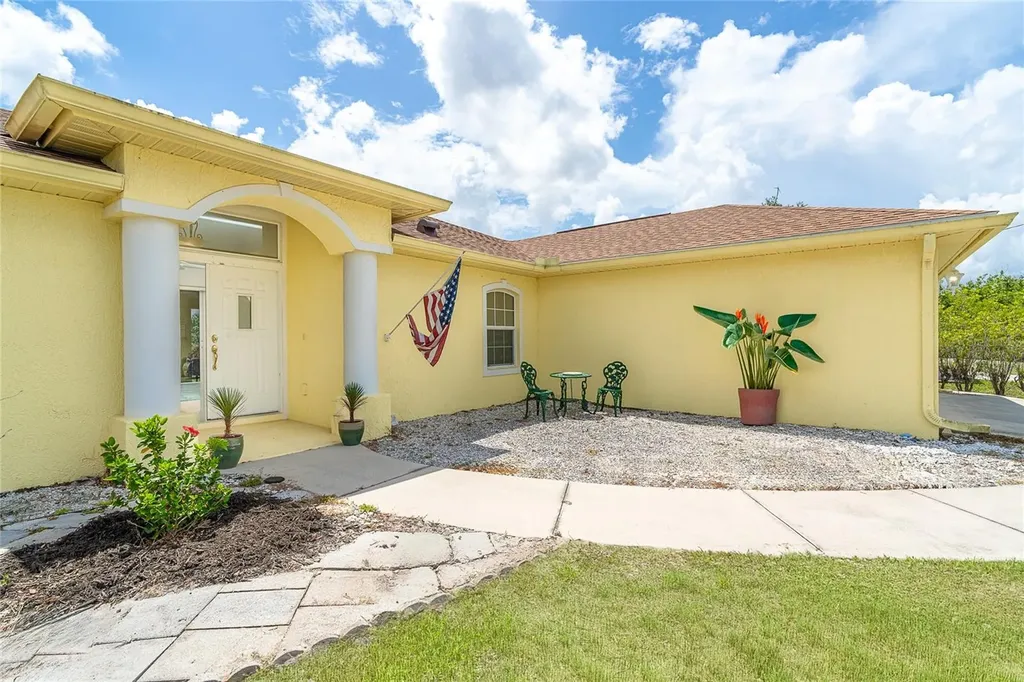 6158 Cavan Street Englewood FL 34224