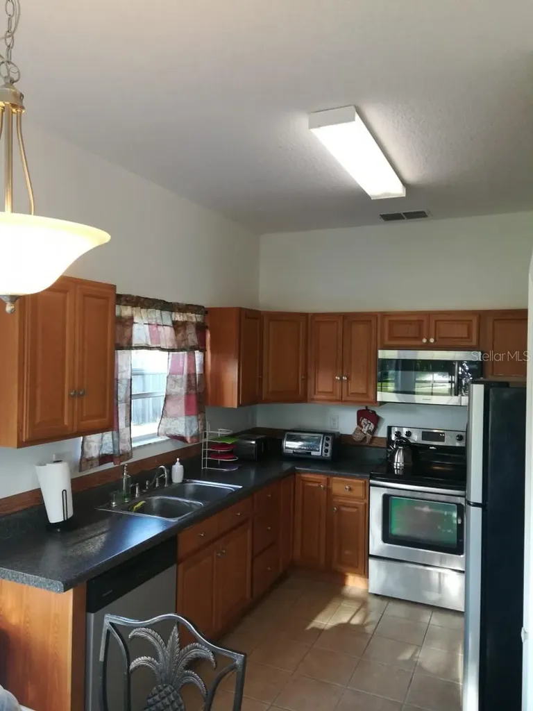 2233 Ardon Avenue Orlando FL 32833