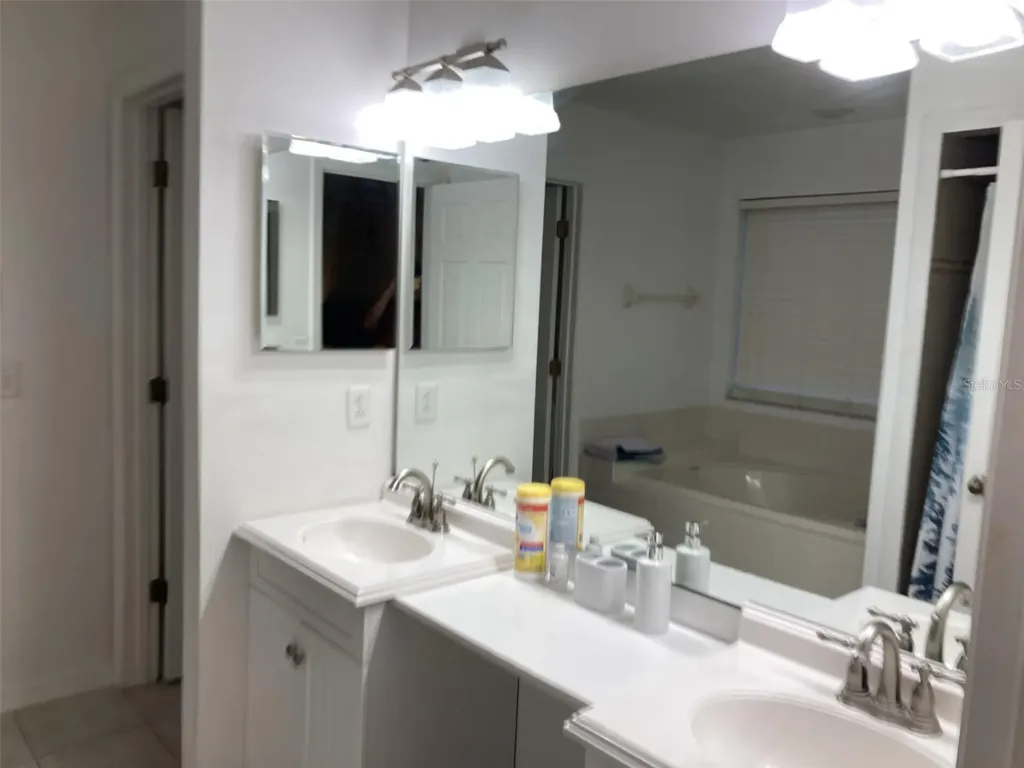 2233 Ardon Avenue Orlando FL 32833