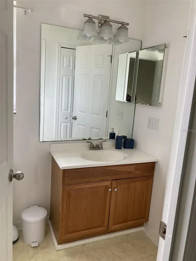 2233 Ardon Avenue Orlando FL 32833