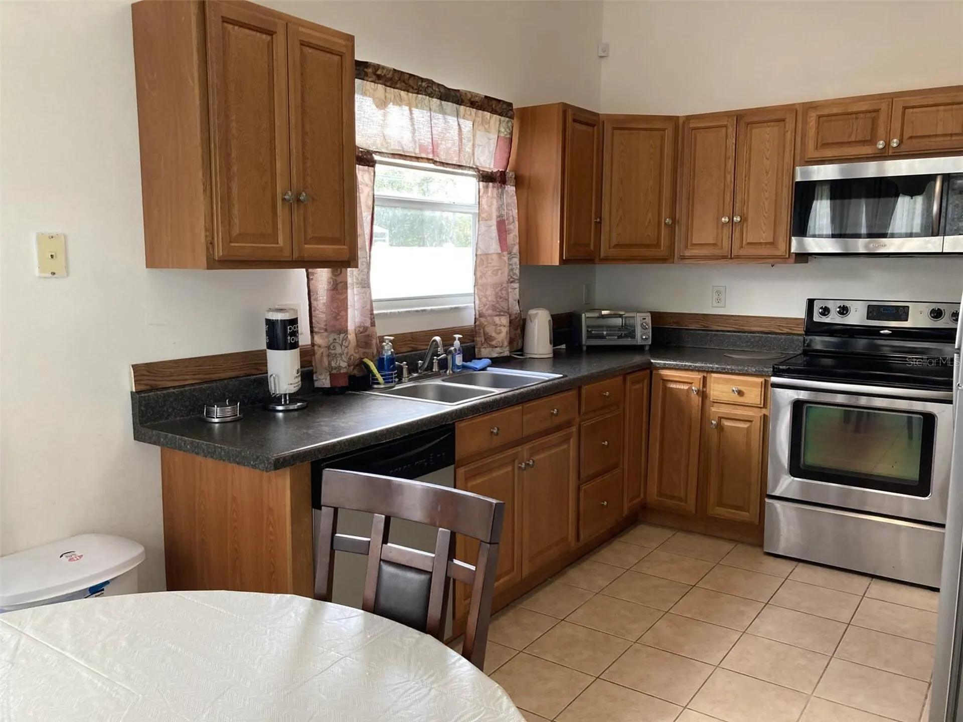 2233 Ardon Avenue Orlando FL 32833