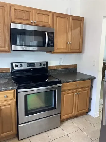 2233 Ardon Avenue Orlando FL 32833