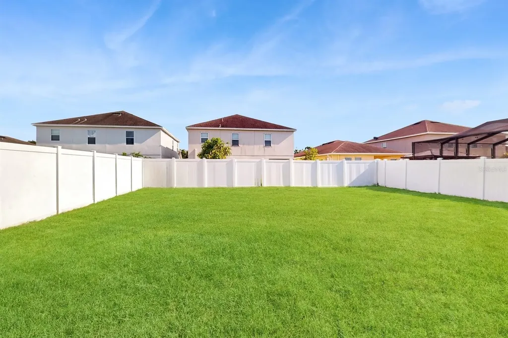 8111 Brickleton Woods Avenue Gibsonton FL 33534