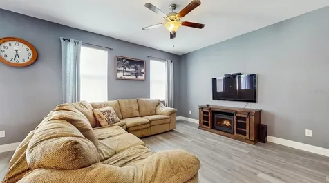 8111 Brickleton Woods Avenue Gibsonton FL 33534