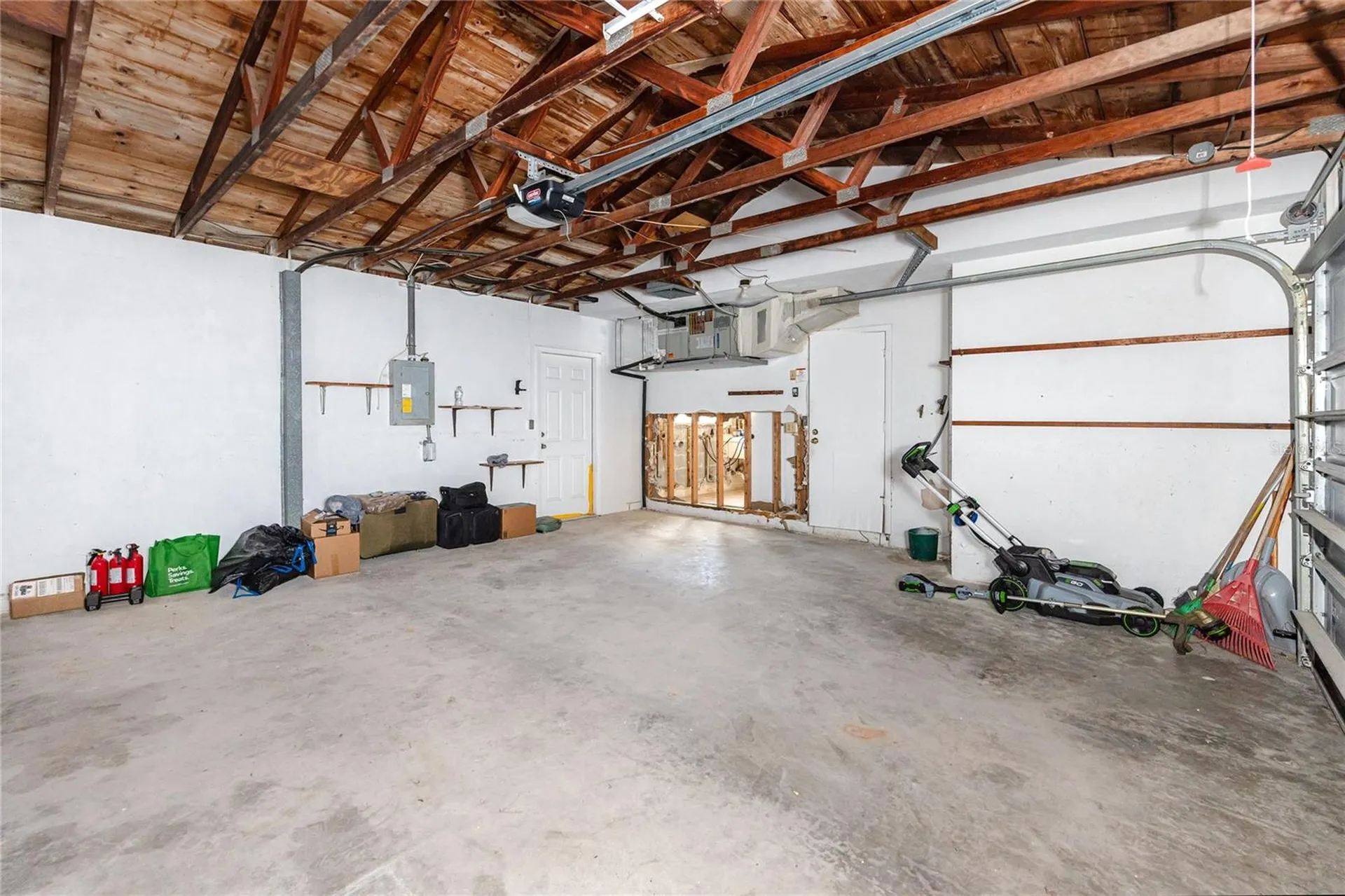 11465 7th Street E Treasure Island FL 33706