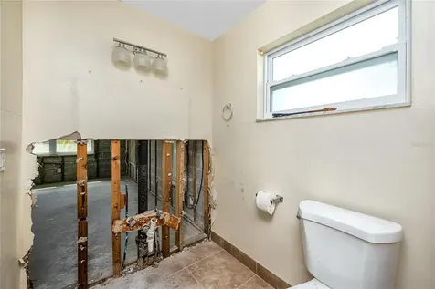 11465 7th Street E Treasure Island FL 33706