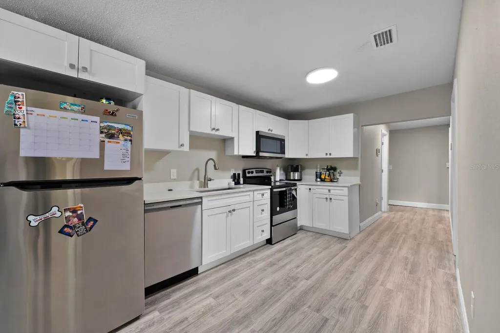 4218 E Cayuga Street Tampa FL 33610