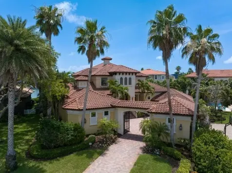 841 Ponce De Leon Drive St Petersburg FL 33715