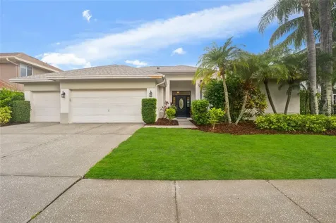 9402 Woodbay Drive Tampa FL 33626
