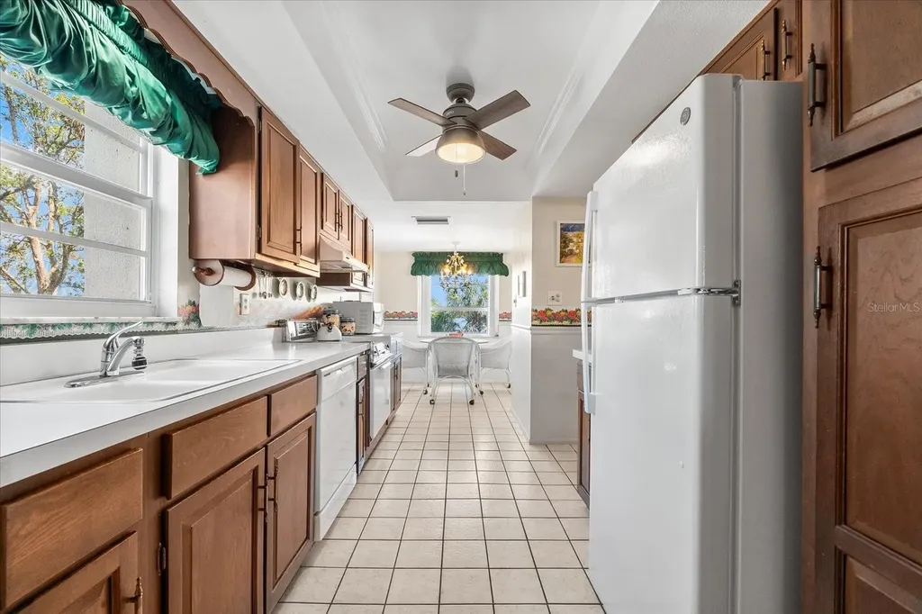 5600 Beach Way Drive Sarasota FL 34242