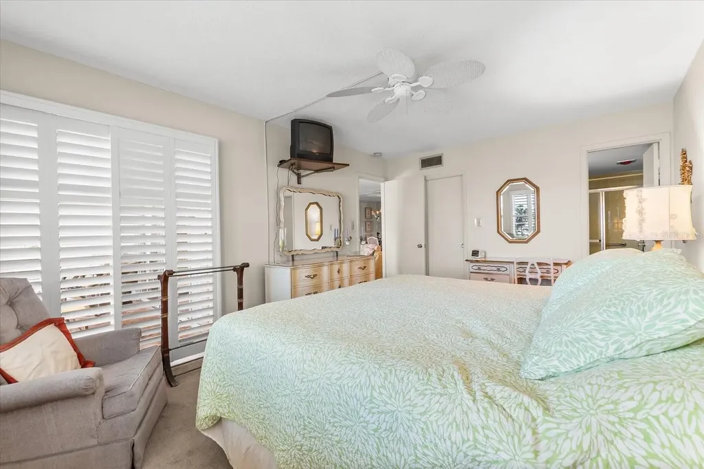 5600 Beach Way Drive Sarasota FL 34242