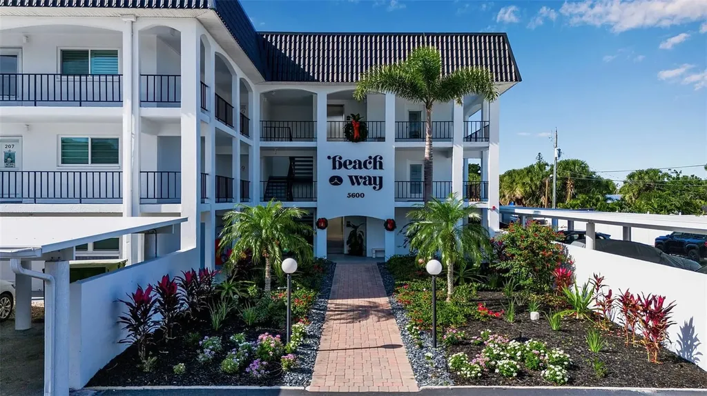5600 Beach Way Drive Sarasota FL 34242