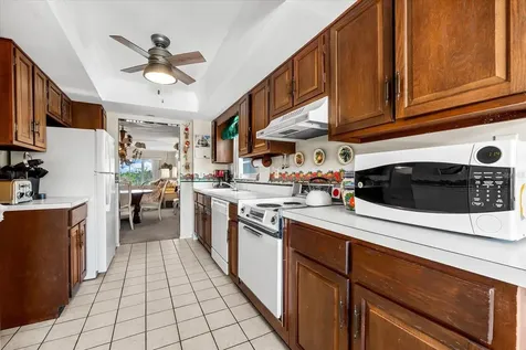5600 Beach Way Drive Sarasota FL 34242