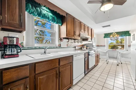 5600 Beach Way Drive Sarasota FL 34242