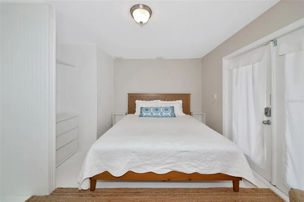 2363 Milford Circle Sarasota FL 34239