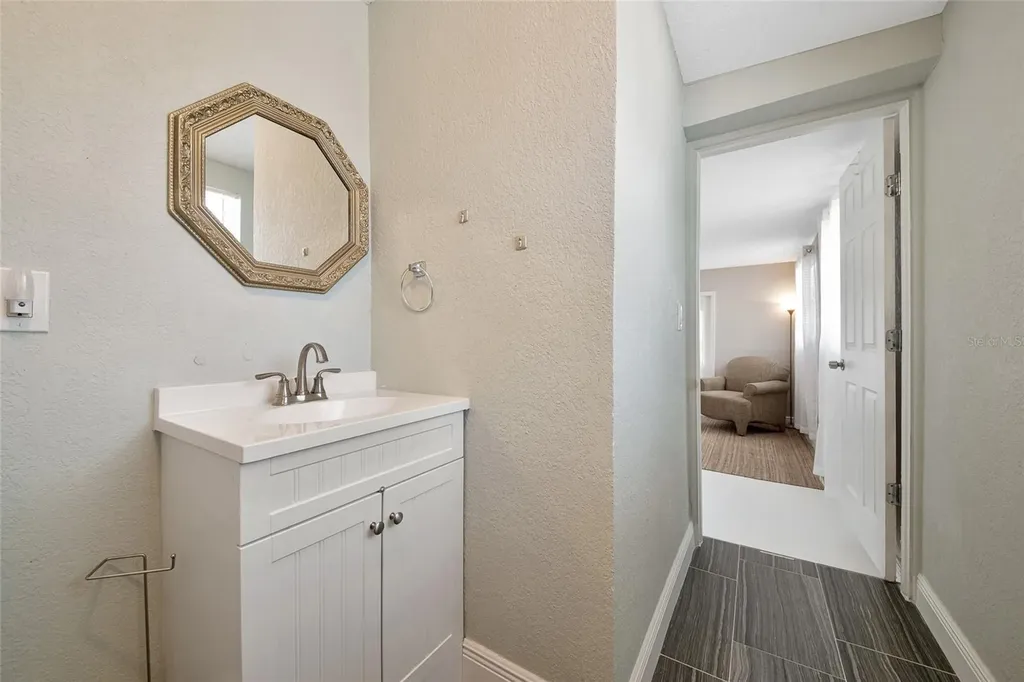 2363 Milford Circle Sarasota FL 34239