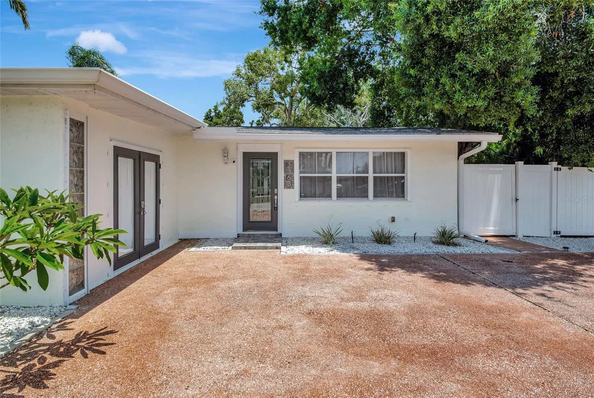 2363 Milford Circle Sarasota FL 34239