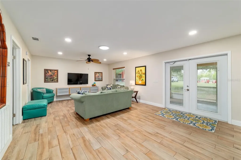 16520 NW 170th Street Williston FL 32696