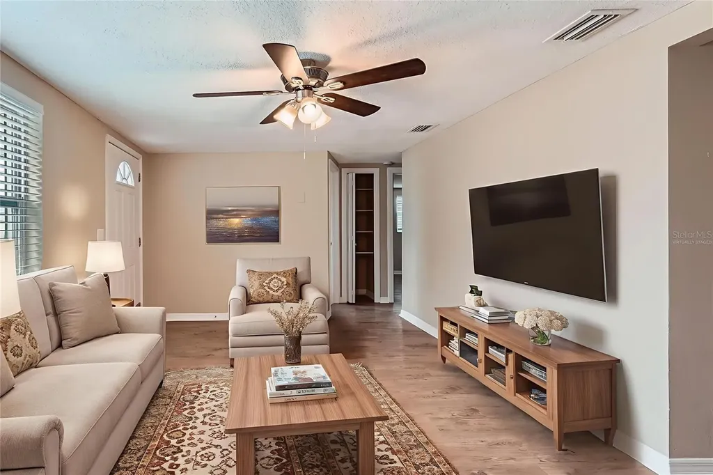 5429 Flora Avenue Holiday FL 34690