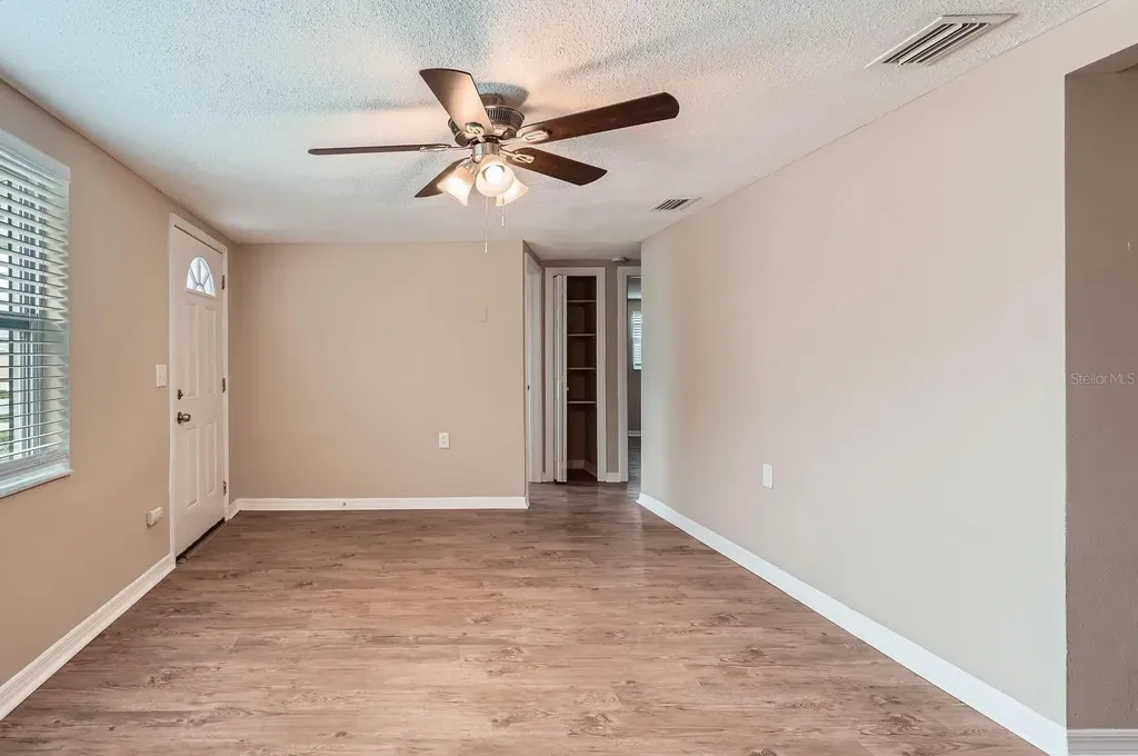 5429 Flora Avenue Holiday FL 34690