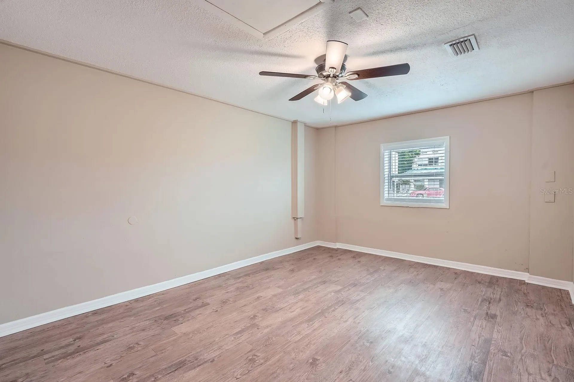 5429 Flora Avenue Holiday FL 34690