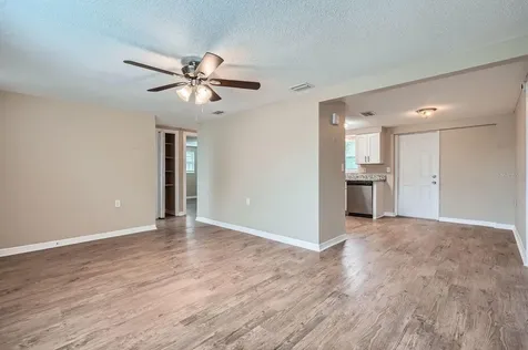 5429 Flora Avenue Holiday FL 34690