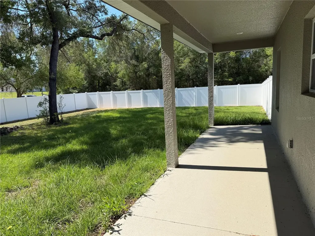 10333 N Halsey Way Citrus Springs FL 34434
