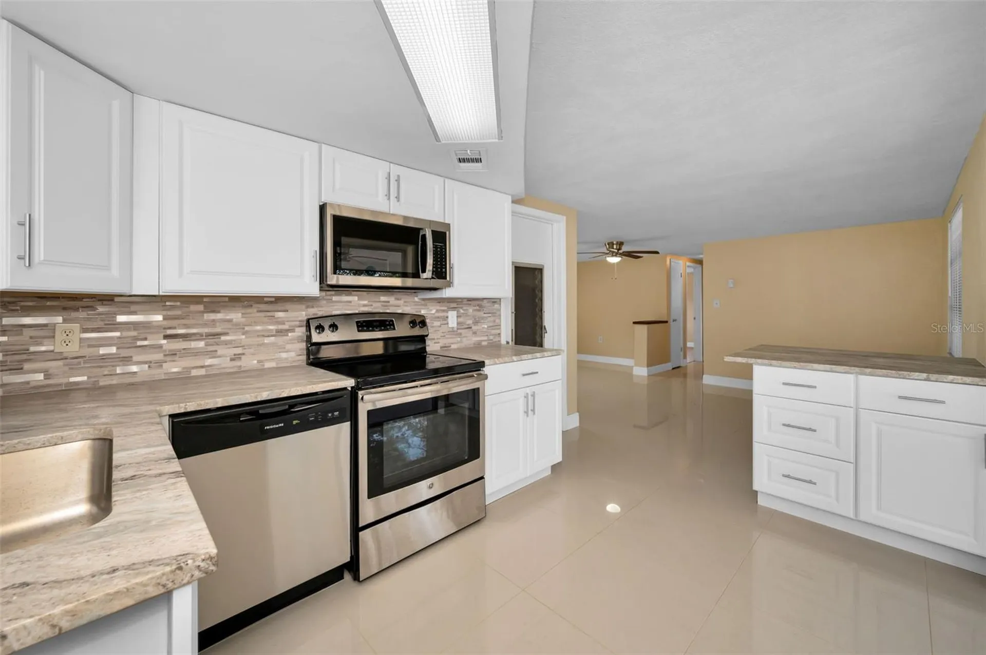 9100 Lunar Lane Port Richey FL 34668