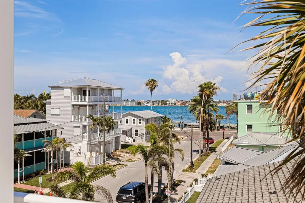 106 7th Avenue St Pete Beach FL 33706