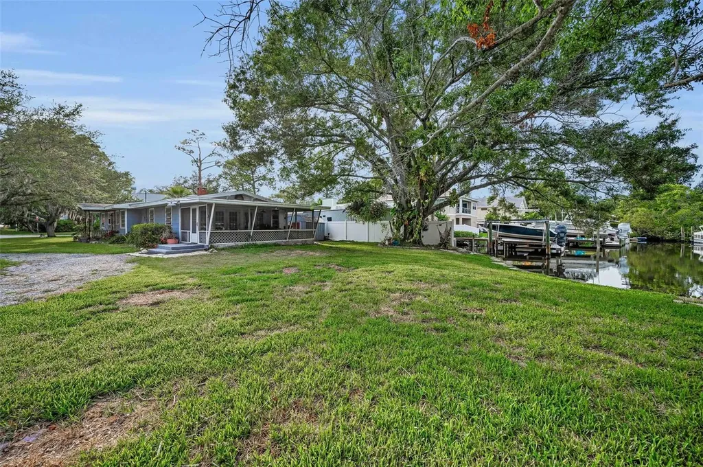 394 Georgia Avenue Crystal Beach FL 34681