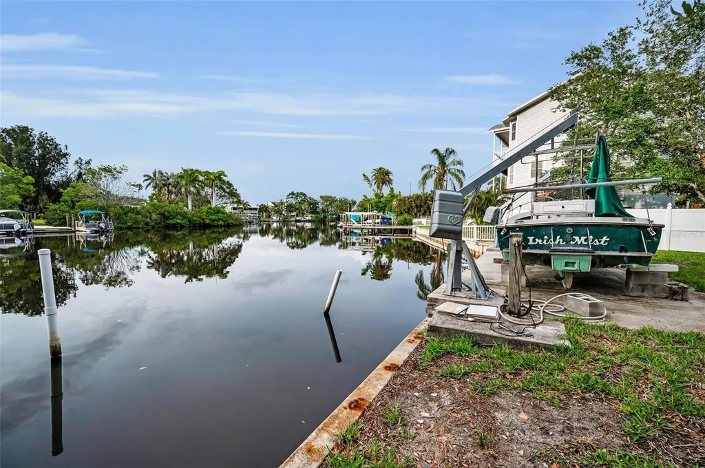 394 Georgia Avenue Crystal Beach FL 34681