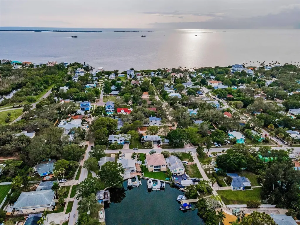 394 Georgia Avenue Crystal Beach FL 34681