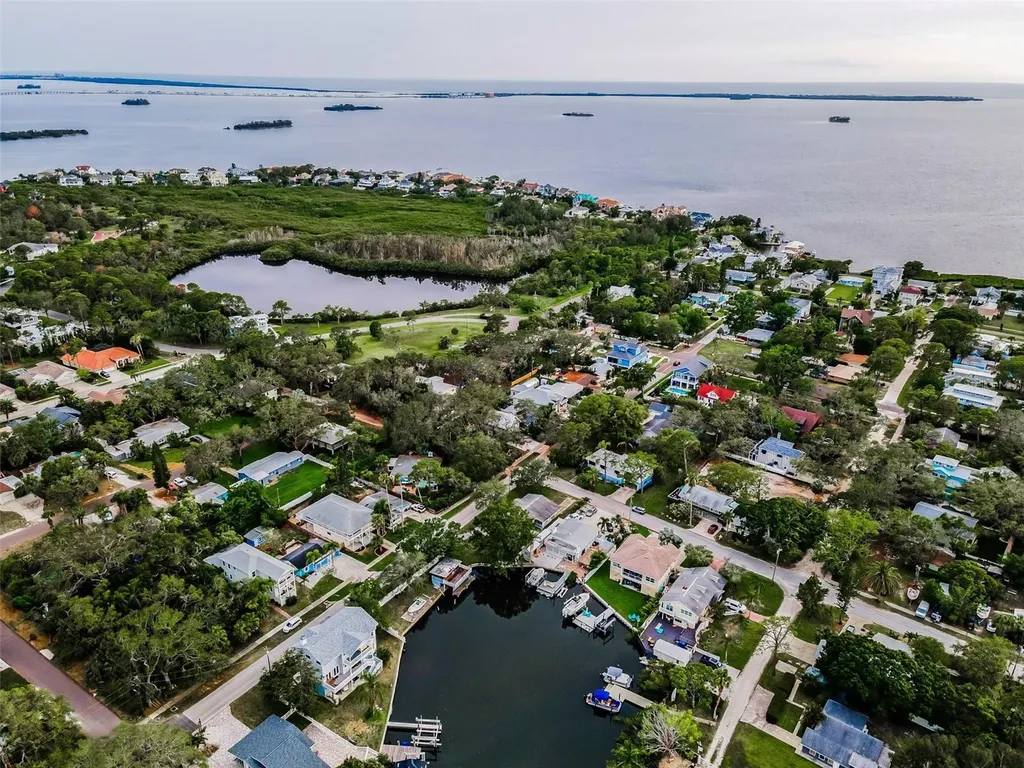 394 Georgia Avenue Crystal Beach FL 34681