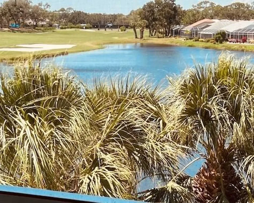 9320 Clubside Circle Sarasota FL 34238