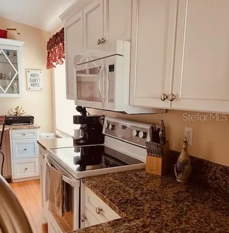 9320 Clubside Circle Sarasota FL 34238