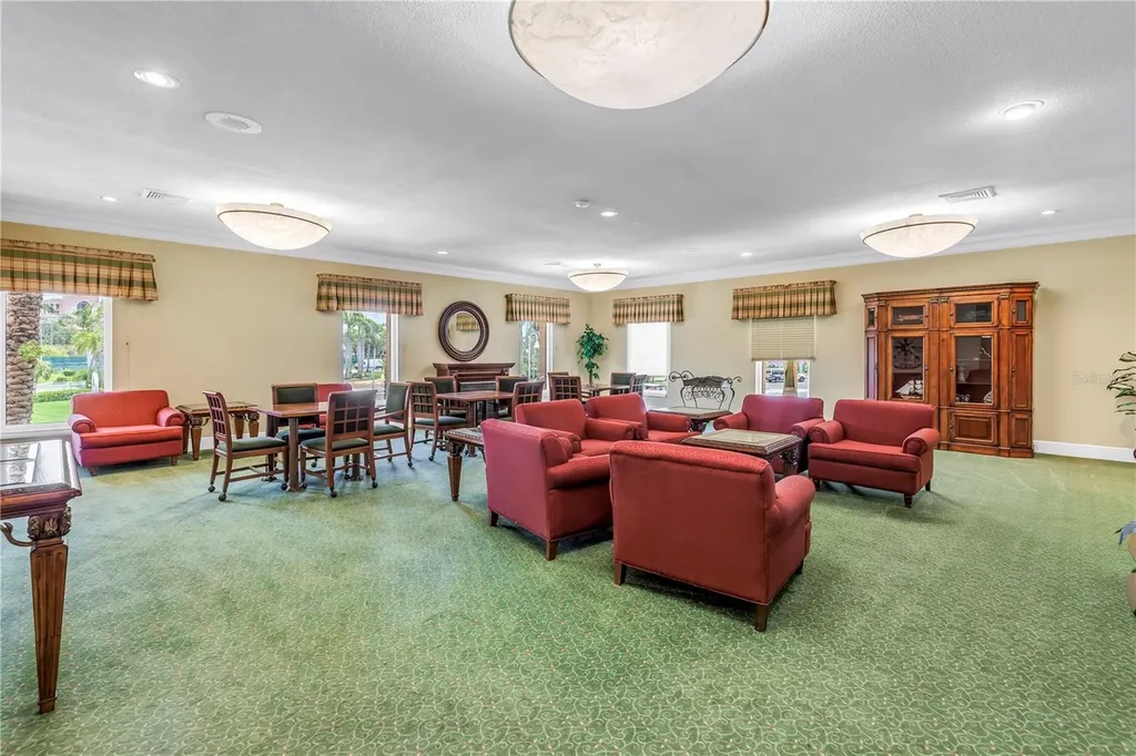 4900 Brittany Drive S St Petersburg FL 33715