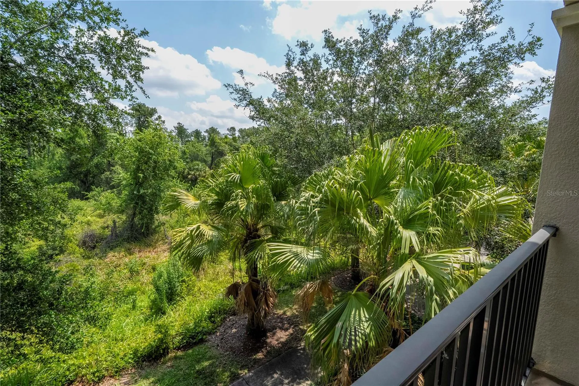 1327 Shinnecock Hills Drive Davenport FL 33896