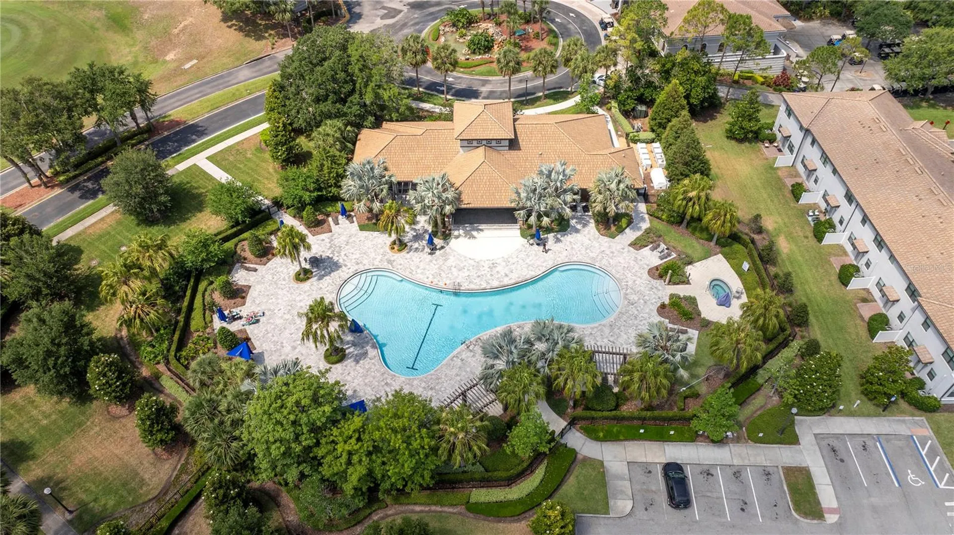 1327 Shinnecock Hills Drive Davenport FL 33896